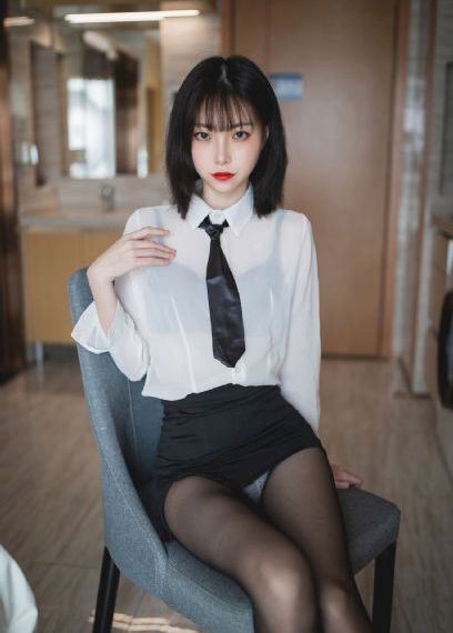年轻的母亲在线视频