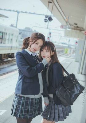 秋霞特色